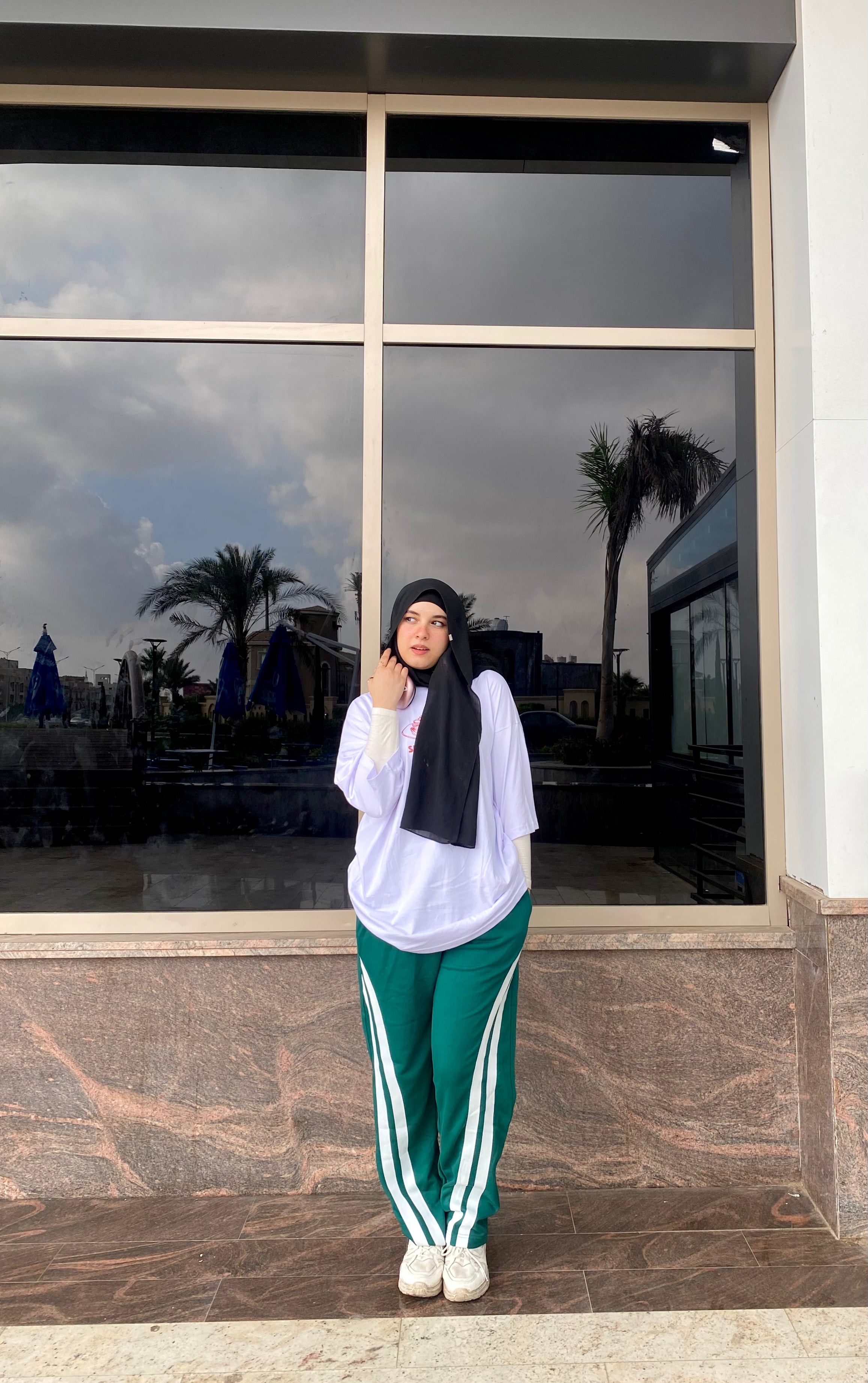 GREEN PANTS FEMALE